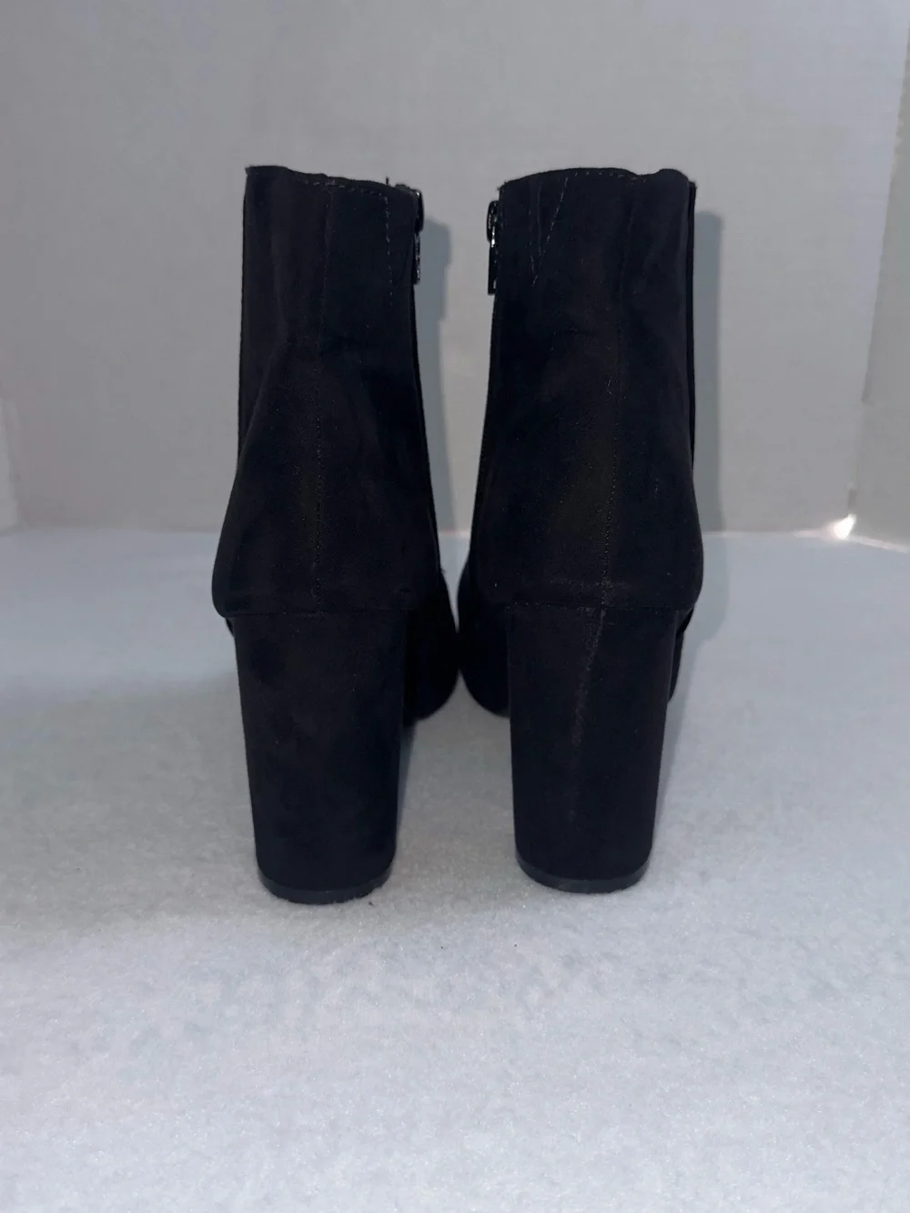 Material Girl Black Faux Suede Block Heel Bootie Size 9